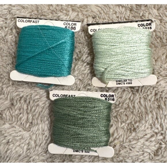 Assorted DMC Colorfast Embroidery Floss Set Of 19 Skeins Blue Green - Picture 3 of 5